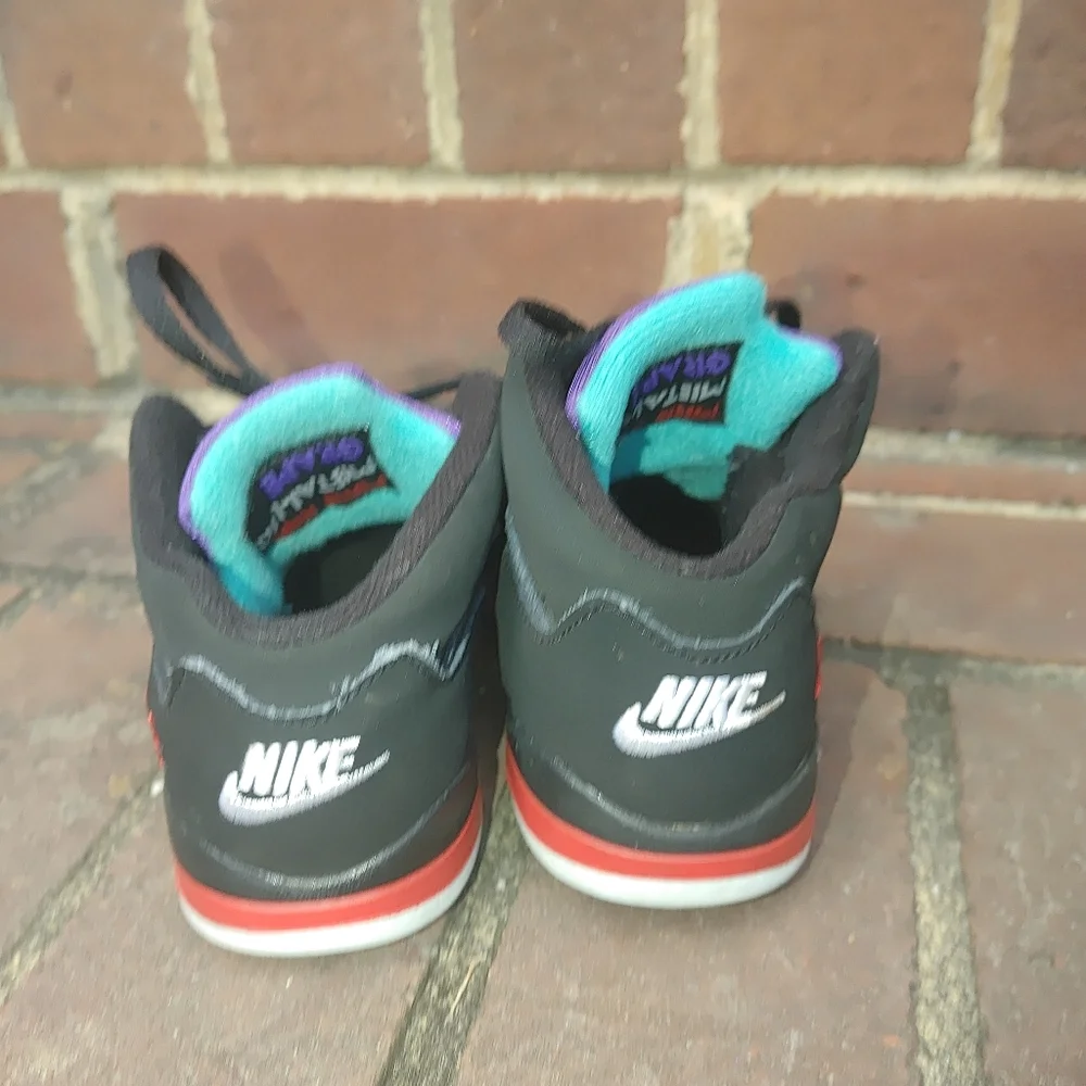 Jordan 9 Retro - Picture 4 of 6